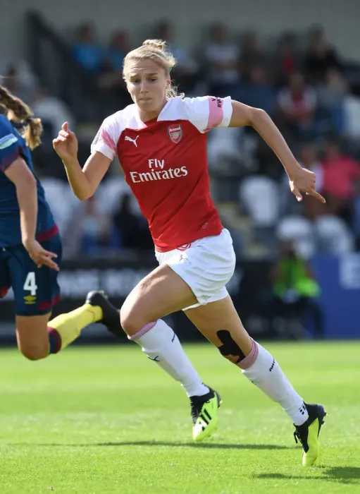 Framed Print : Vivianne Miedema: In Action for Arsenal Women Against West Ham United