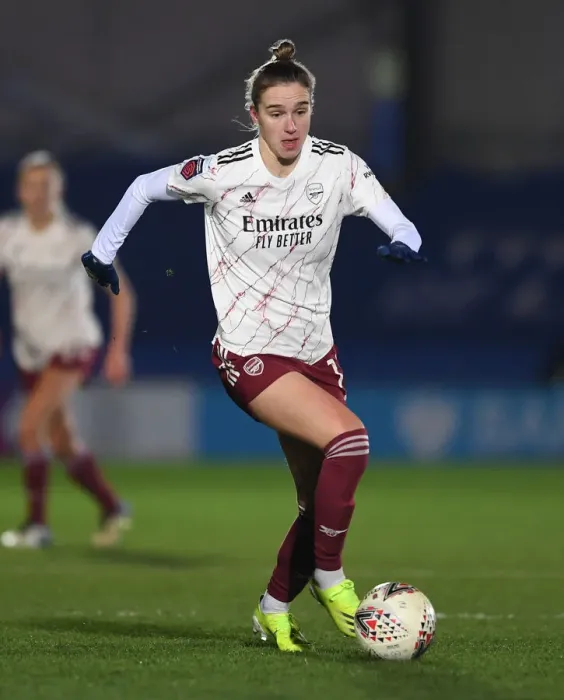 Framed Print : Vivianne Miedema in Action: Chelsea Women vs. Arsenal Women, FA WSL 2021 - Kingston Upon Thames