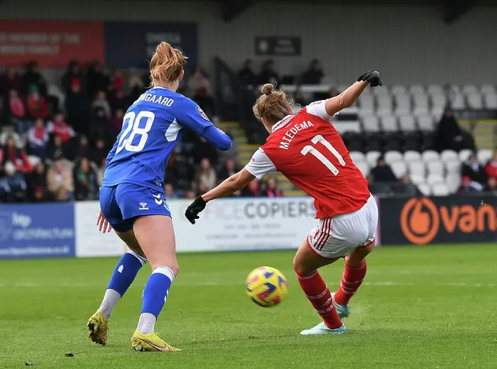 Framed Print : Vivianne Miedema Scores: Arsenal Women Triumph Over Everton FC in FA Women's Super League Framed Print : Vivianne Miedema Scores: Arsenal Women Triumph Over Everton FC in FA Women's Super League