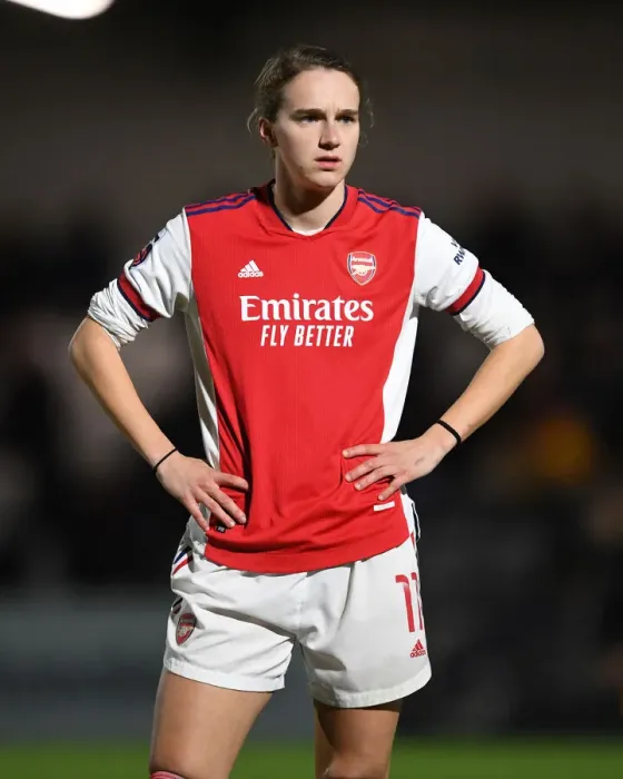 Framed Print : Vivianne Miedema's Brilliant Performance: Arsenal Women Advance in FA Cup Quarterfinal Against Coventry United