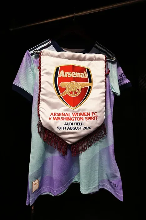 Framed Print : Washington Spirit v Arsenal Women: Pre Season Friendly Framed Print : Washington Spirit v Arsenal Women: Pre Season Friendly