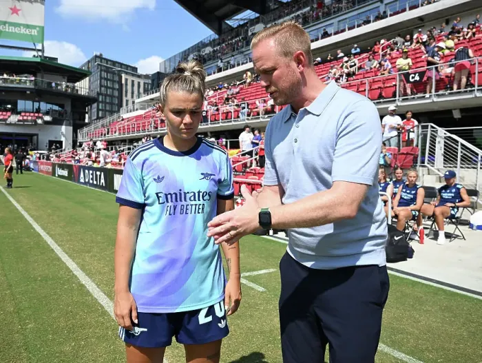 Framed Print : Washington Spirit v Arsenal Women: Pre Season Friendly