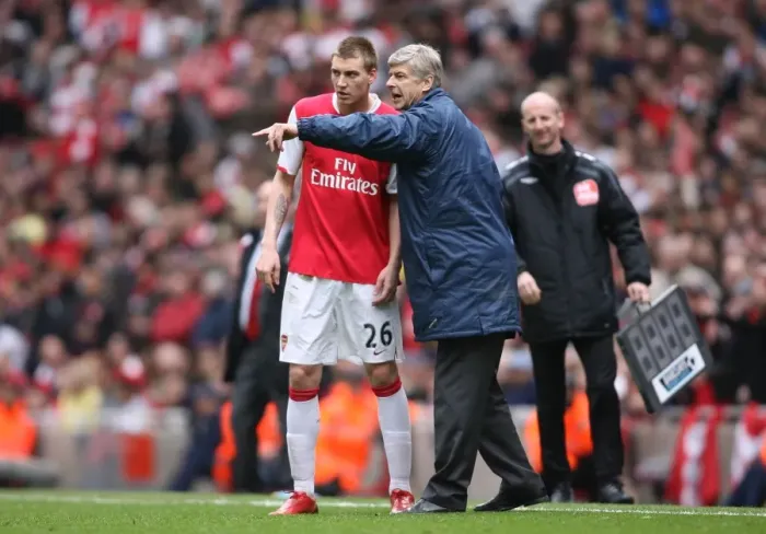 Framed Print : Wenger and Bendtner: A Tie at Emirates, Arsenal vs. Liverpool, 2008