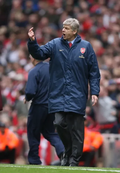 Framed Print : Wenger at the Helm: 1-1 Stalemate Against Liverpool, Emirates Stadium, 2008 Framed Print : Wenger at the Helm: 1-1 Stalemate Against Liverpool, Emirates Stadium, 2008