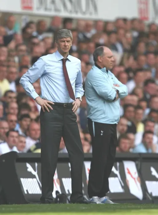 Framed Print : Wenger vs Tottenham: The 2006-07 FA Premiership Stalemate - Arsene Wenger vs 2:2 Tottenham
