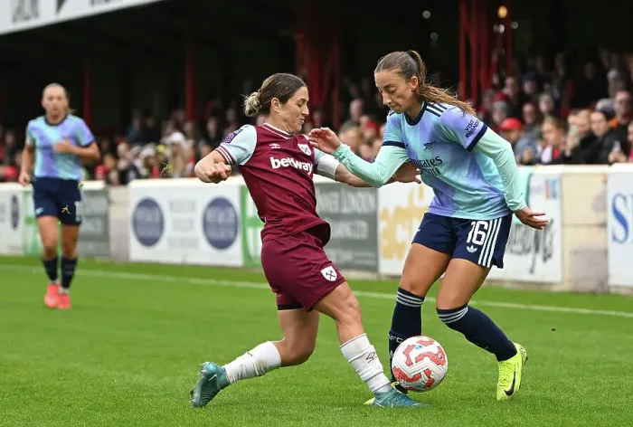 Framed Print : West Ham United v Arsenal - Barclays Women's Super League