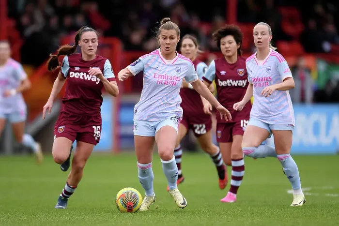 Framed Print : West Ham United v Arsenal FC - Barclays Women's Super League