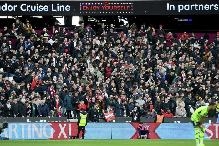 Framed Print : West Ham United v Arsenal FC - Premier League Framed Print : West Ham United v Arsenal FC - Premier League