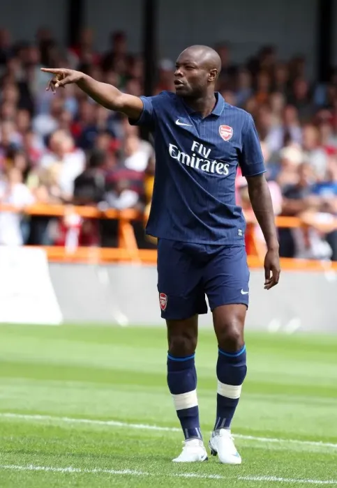 Framed Print : William Gallas in Action: Arsenal vs Barnet Pre-Season Friendly, 2009