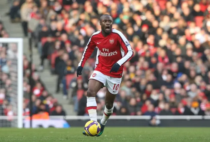 Framed Print : William Gallas Celebrates Arsenal's 1-0 Victory Over Portsmouth, Barclays Premier League, Emirates Stadium, London, 2008 Framed Print : William Gallas Celebrates Arsenal's 1-0 Victory Over Portsmouth, Barclays Premier League, Emirates Stadium, London, 2008