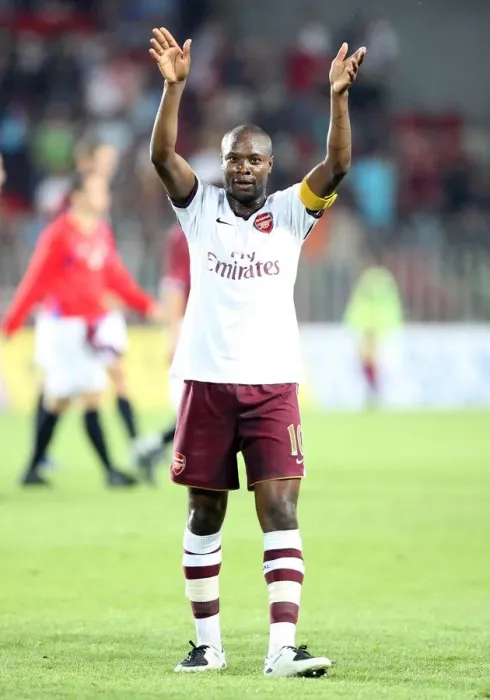 Framed Print : William Gallas Leadership: Arsenal's 2-0 Victory Over Sparta Prague in Champions League Qualifier