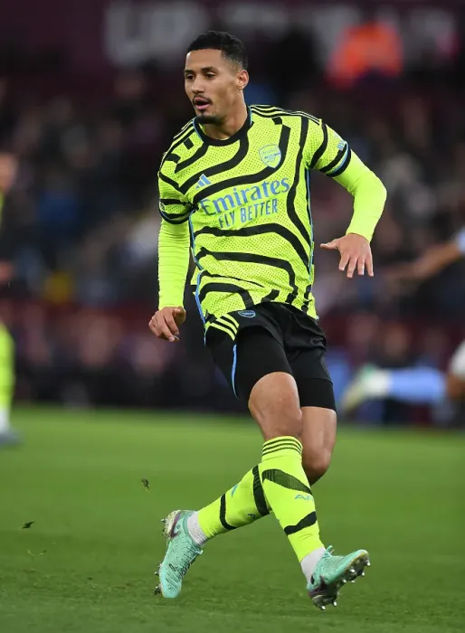 Framed Print : William Saliba in Action: Arsenal's Defensive Star Shines Against Aston Villa in the Premier League 2023-24 Framed Print : William Saliba in Action: Arsenal's Defensive Star Shines Against Aston Villa in the Premier League 2023-24