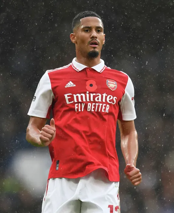 Framed Print : William Saliba at Stamford Bridge: Arsenal vs. Chelsea, Premier League 2022-23 Framed Print : William Saliba at Stamford Bridge: Arsenal vs. Chelsea, Premier League 2022-23