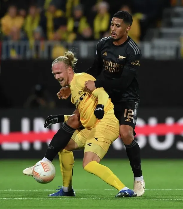 Framed Print : William Saliba vs. Lars Salvesen: Clash in UEFA Europa League Match between Bodø / Glimt and Arsenal FC