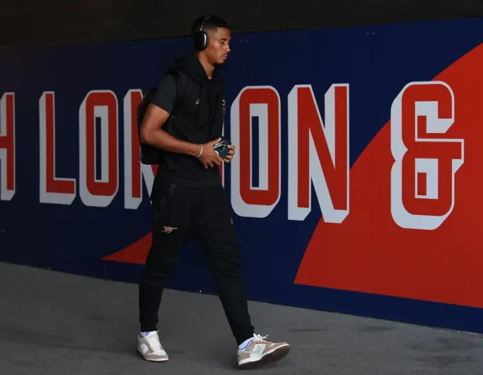 Framed Print : William Saliba's Arrival: Crystal Palace vs. Arsenal FC, Premier League 2022-23 Framed Print : William Saliba's Arrival: Crystal Palace vs. Arsenal FC, Premier League 2022-23