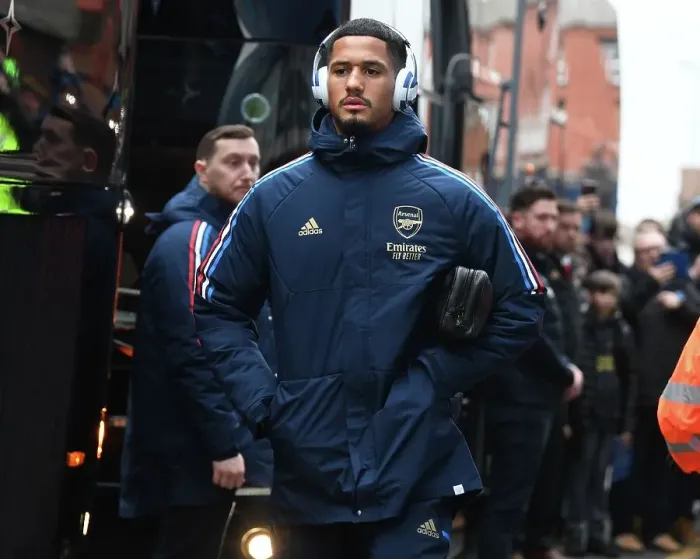 Framed Print : William Saliba's Arrival: Everton vs. Arsenal, Premier League 2022-23 Framed Print : William Saliba's Arrival: Everton vs. Arsenal, Premier League 2022-23