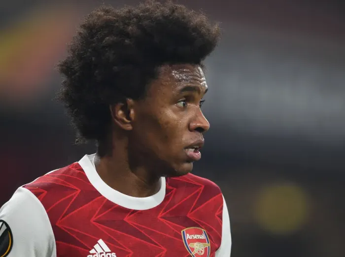 Framed Print : Willian in Action: Arsenal vs Molde FK, Europa League 2020-21 (Arsenal Football Club)
