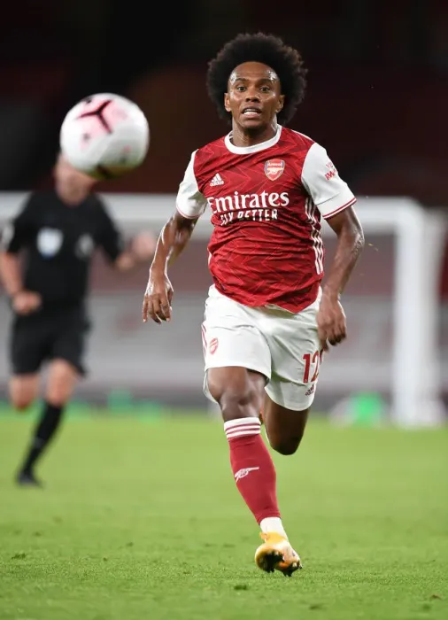 Framed Print : Willian in Action: Arsenal vs. West Ham United, Premier League 2020-21 Framed Print : Willian in Action: Arsenal vs. West Ham United, Premier League 2020-21
