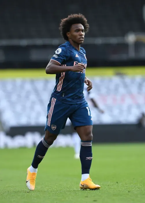 Framed Print : Willian in Action: Fulham vs. Arsenal, Premier League 2020-21 Framed Print : Willian in Action: Fulham vs. Arsenal, Premier League 2020-21