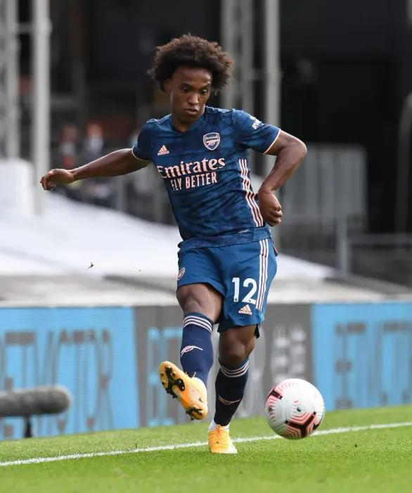 Framed Print : Willian in Action: Fulham vs. Arsenal, Premier League 2020-21