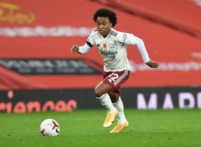 Framed Print : Willian Faces Manchester United in Empty Old Trafford - Manchester United vs Arsenal, 2020-21 Premier League Framed Print : Willian Faces Manchester United in Empty Old Trafford - Manchester United vs Arsenal, 2020-21 Premier League