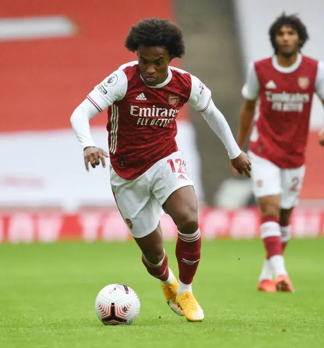 Framed Print : Willian Plays On: Arsenal vs Sheffield United at Empty Emirates Stadium, Premier League 2020-21