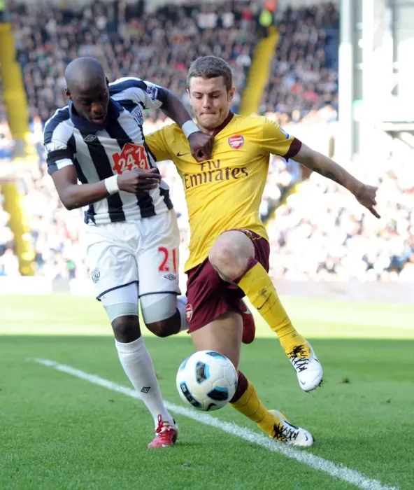 Framed Print : Wilshere vs. Mulumbu: The Thrilling Stalemate at The Hawthorns, Arsenal vs. West Bromwich Albion, Premier League, 2011 Framed Print : Wilshere vs. Mulumbu: The Thrilling Stalemate at The Hawthorns, Arsenal vs. West Bromwich Albion, Premier League, 2011