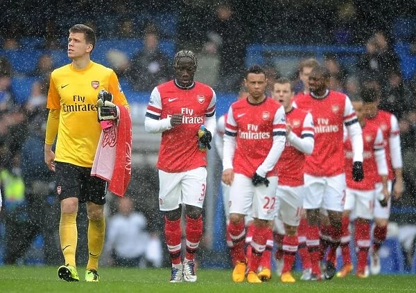 Wojciech Szczesny: Arsenal Goalkeeper's Determined Stride Out to the Pitch vs. Chelsea (2012-13)