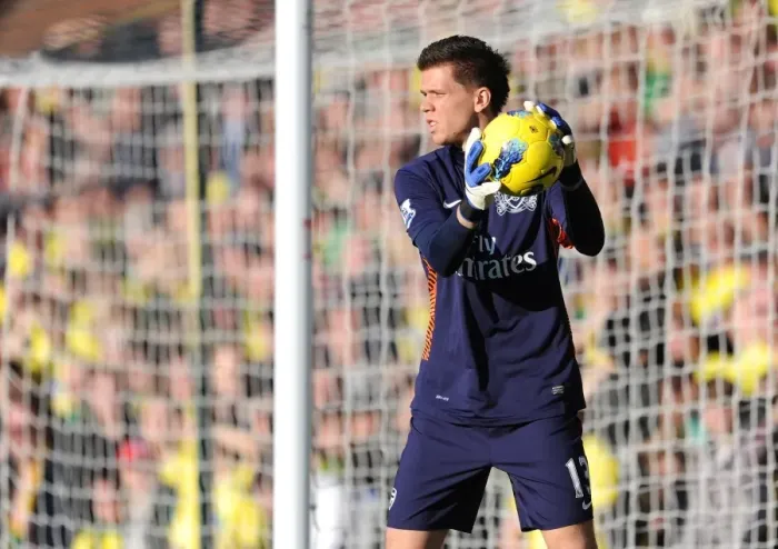Framed Print : Wojciech Szczesny (Arsenal). Norwich City v Arsenal. Barclays Premier League Framed Print : Wojciech Szczesny (Arsenal). Norwich City v Arsenal. Barclays Premier League
