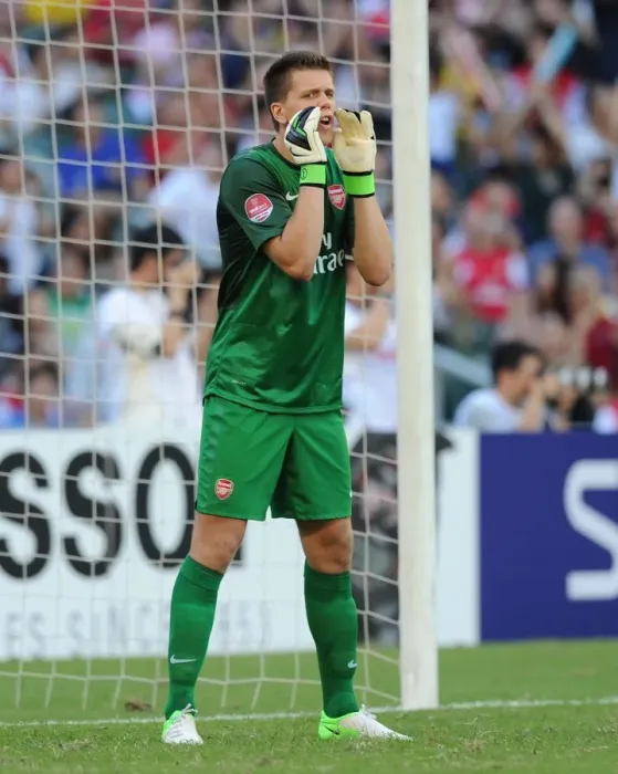 Framed Print : Wojciech Szczesny: Arsenal's Star Goalkeeper in Action (2012) - Kitchee FC Match Framed Print : Wojciech Szczesny: Arsenal's Star Goalkeeper in Action (2012) - Kitchee FC Match
