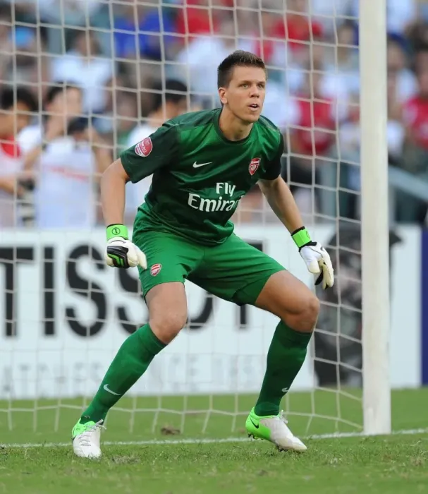 Framed Print : Wojciech Szczesny: Arsenal's Star Goalkeeper in Action at Kitchee FC, 2012
