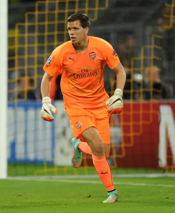 Framed Print : Wojciech Szczesny: Arsenal's Unyielding Guardian in Borussia Dortmund, UEFA Champions League 2014-15