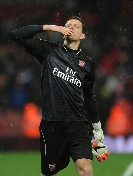 Wojciech Szczesny: Arsenal's Victorious Goalkeeper after Queens Park Rangers Win (2014-15)