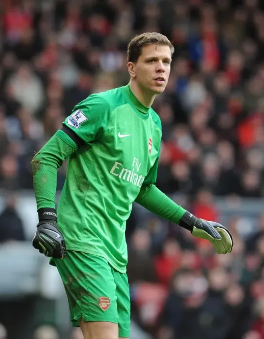 Framed Print : Wojciech Szczesny: Arsenal's Wall at Anfield (Liverpool v Arsenal 2013-14) Framed Print : Wojciech Szczesny: Arsenal's Wall at Anfield (Liverpool v Arsenal 2013-14)