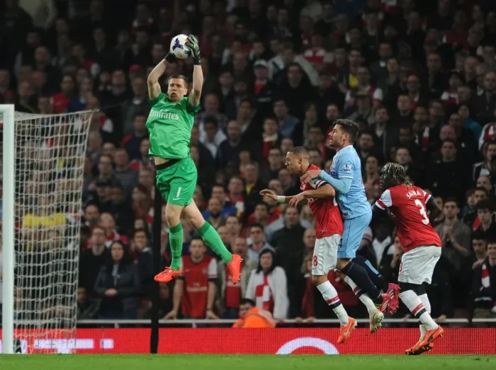 Framed Print : Wojciech Szczesny: Arsenal's Wall Against Manchester City (2013 / 14)