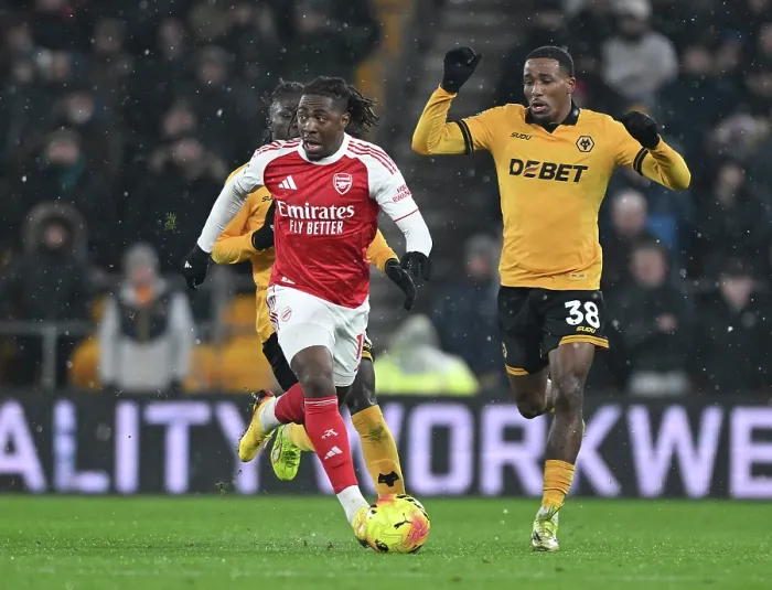 Framed Print : Wolverhampton Wanderers v Arsenal - Premier League