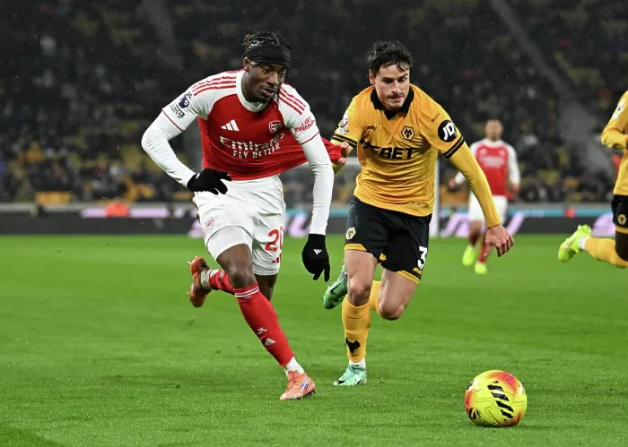 Framed Print : Wolverhampton Wanderers v Arsenal - Premier League Framed Print : Wolverhampton Wanderers v Arsenal - Premier League
