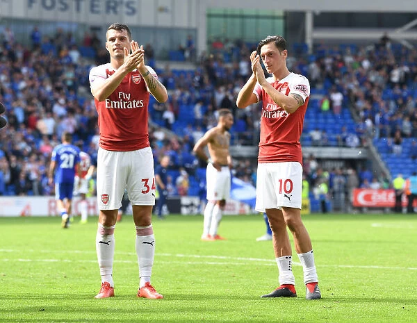 Xhaka and Ozil's Post-Match Applause: Cardiff City vs. Arsenal, 2018-19