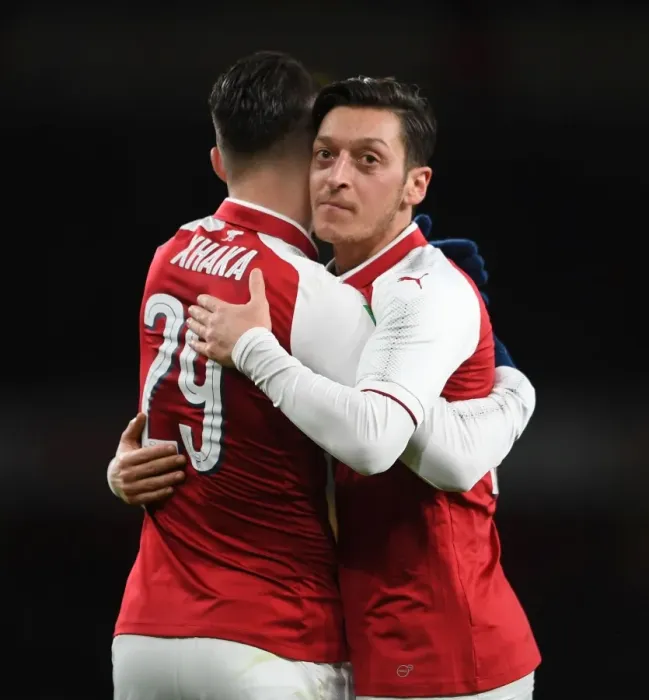 Framed Print : Xhaka and Ozil's Stunner: Arsenal's Semi-Final Victory Over Chelsea in Carabao Cup