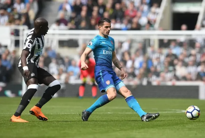 Framed Print : Xhaka vs Diame: Intense Battle in Newcastle United vs Arsenal Premier League Clash Framed Print : Xhaka vs Diame: Intense Battle in Newcastle United vs Arsenal Premier League Clash