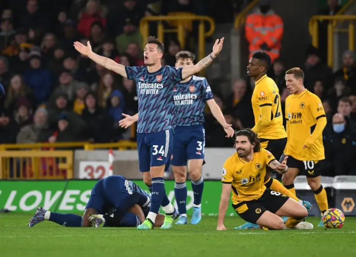 Framed Print : Xhaka's Appeal: Wolverhampton Wanderers vs. Arsenal, Premier League 2021-22 Framed Print : Xhaka's Appeal: Wolverhampton Wanderers vs. Arsenal, Premier League 2021-22