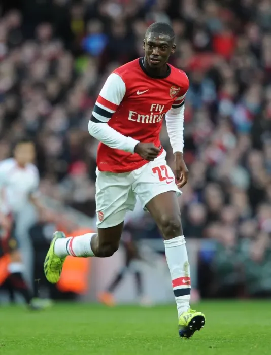Framed Print : Yaya Sanogo in Action: Arsenal vs Liverpool, FA Cup 2013-14