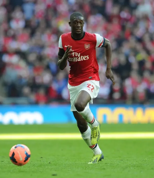 Framed Print : Yaya Sanogo in Action: Arsenal's FA Cup Semi-Final Battle against Wigan Athletic, 2014