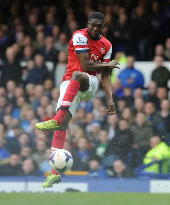 Framed Print : Yaya Sanogo in Action: Everton vs Arsenal, Premier League 2013 / 14