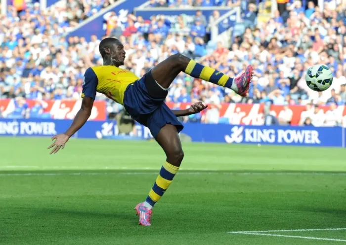Framed Print : Yaya Sanogo (Arsenal). Leicester City 1: 1 Arsenal. Barclays Premier League. The King Power Stadium