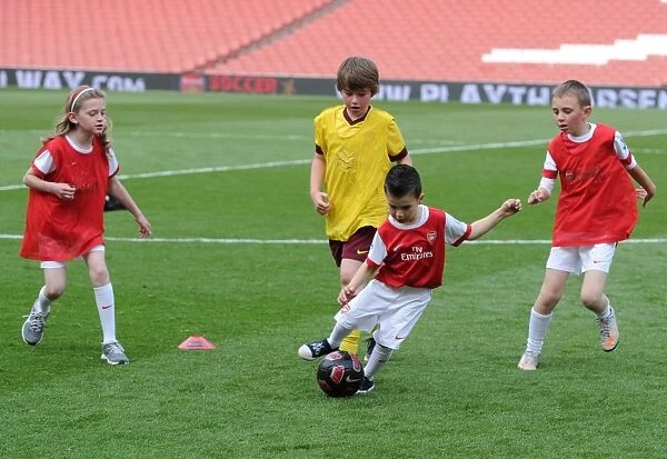 Young Gunners Struggle: Arsenal 1-2 Aston Villa (2011)