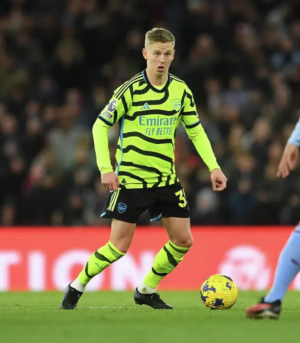 Framed Print : Zinchenko in Action: Arsenal's Victory over Aston Villa, Premier League 2023-24