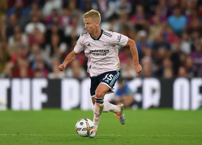 Framed Print : Zinchenko in Action: Crystal Palace vs Arsenal, 2022-23 Premier League Framed Print : Zinchenko in Action: Crystal Palace vs Arsenal, 2022-23 Premier League