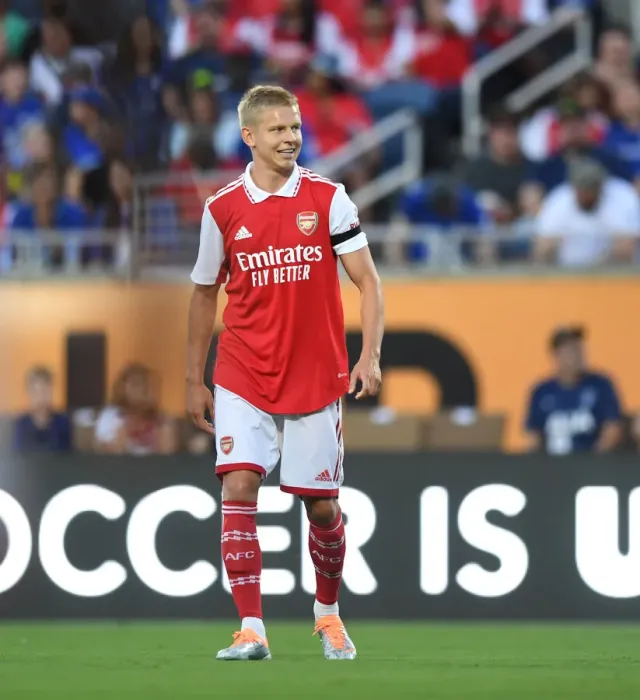 Framed Print : Zinchenko's Star Performance: Arsenal Triumphs Over Chelsea in Florida Cup 2022-23