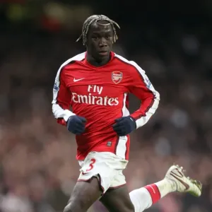 4-4 Thriller: Bacary Sagna in Action for Arsenal vs. Tottenham Hotspur, Emiras Stadium, 2008 4-4 Thriller: Bacary Sagna in Action for Arsenal vs. Tottenham Hotspur, Emiras Stadium, 2008